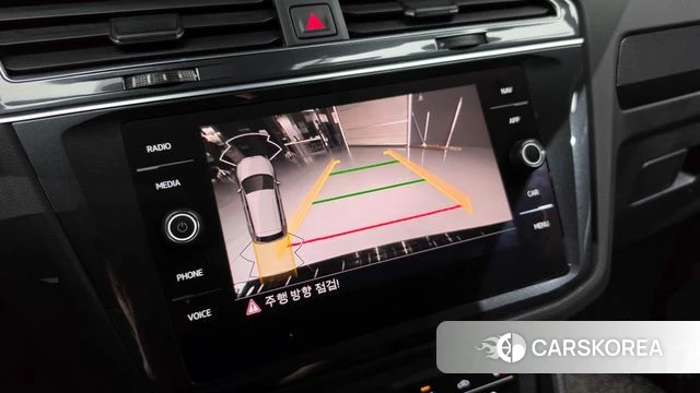 Volkswagen Tiguan second Generation 2022 Белый из Кореи, фото 6