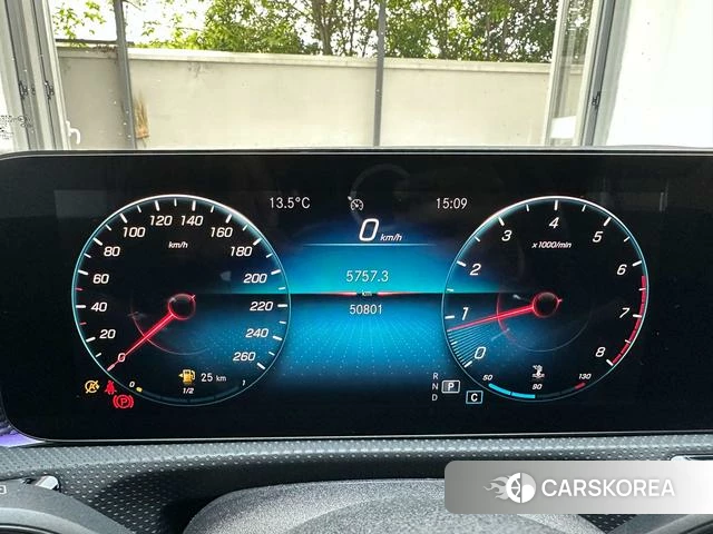 Mercedes-Benz A-Class 2021 Красный из Китая, фото 6
