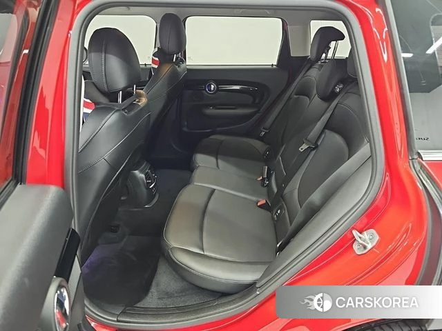 Mini Cooper Clubman 2023 Красный из Кореи, фото 6