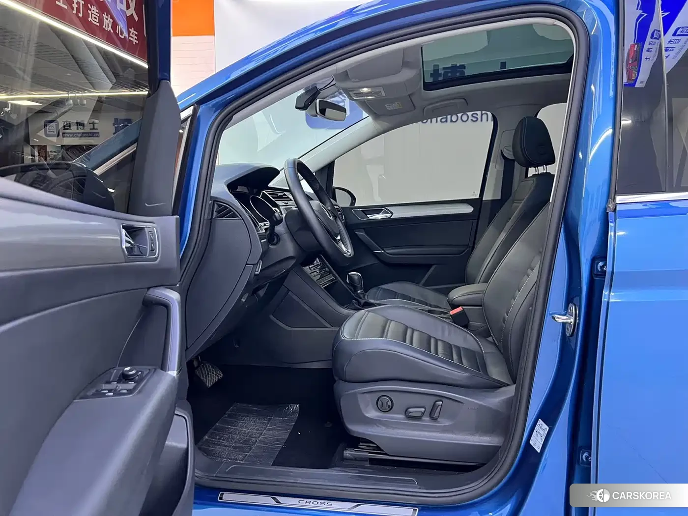 Volkswagen Touran L 2022 Синий из Китая, фото 6