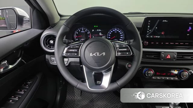 Kia The New K3 2nd generation 2024 Белый из Кореи, фото 6