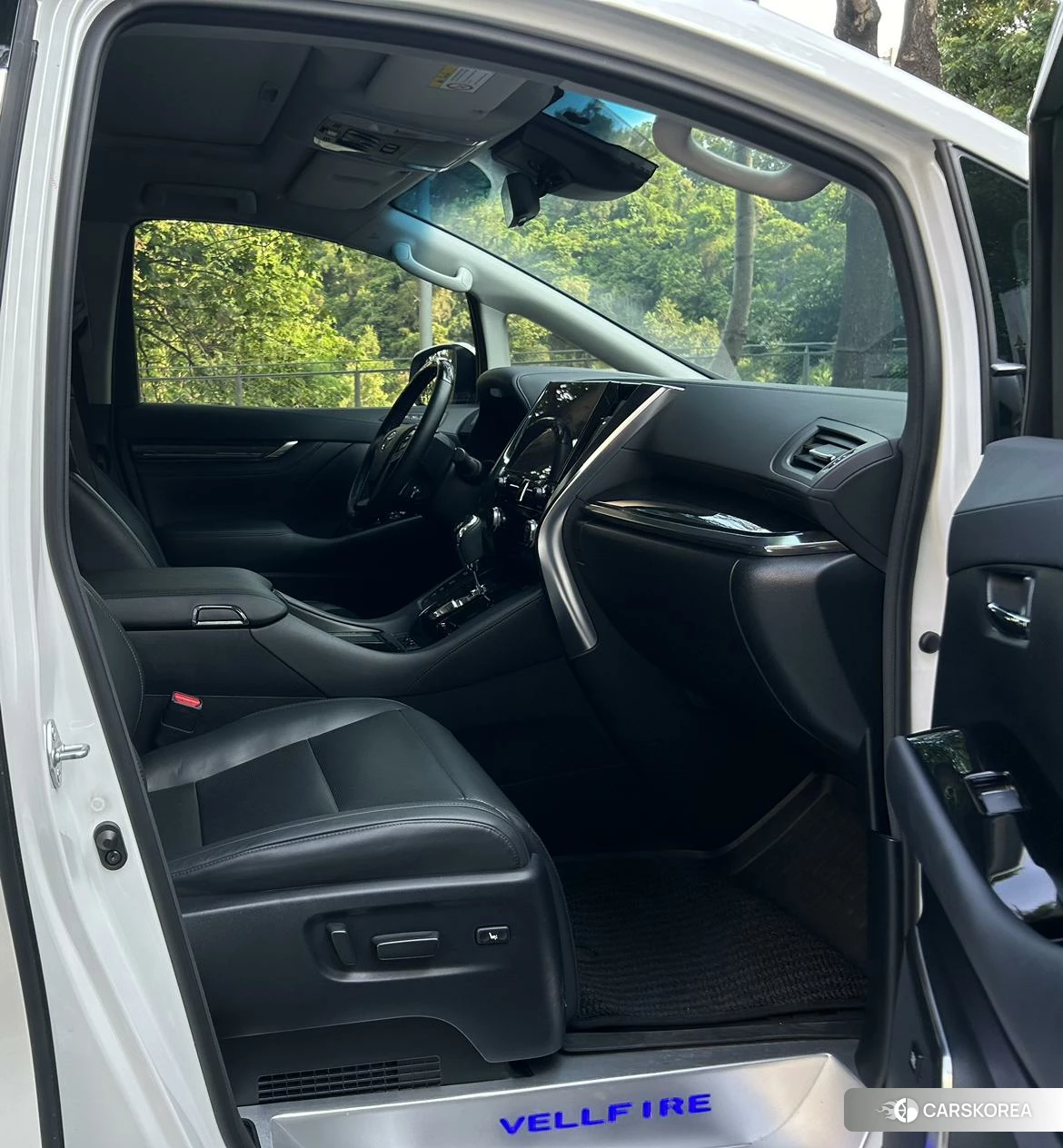 Toyota Vellfire 2021 Белый из Китая, фото 6