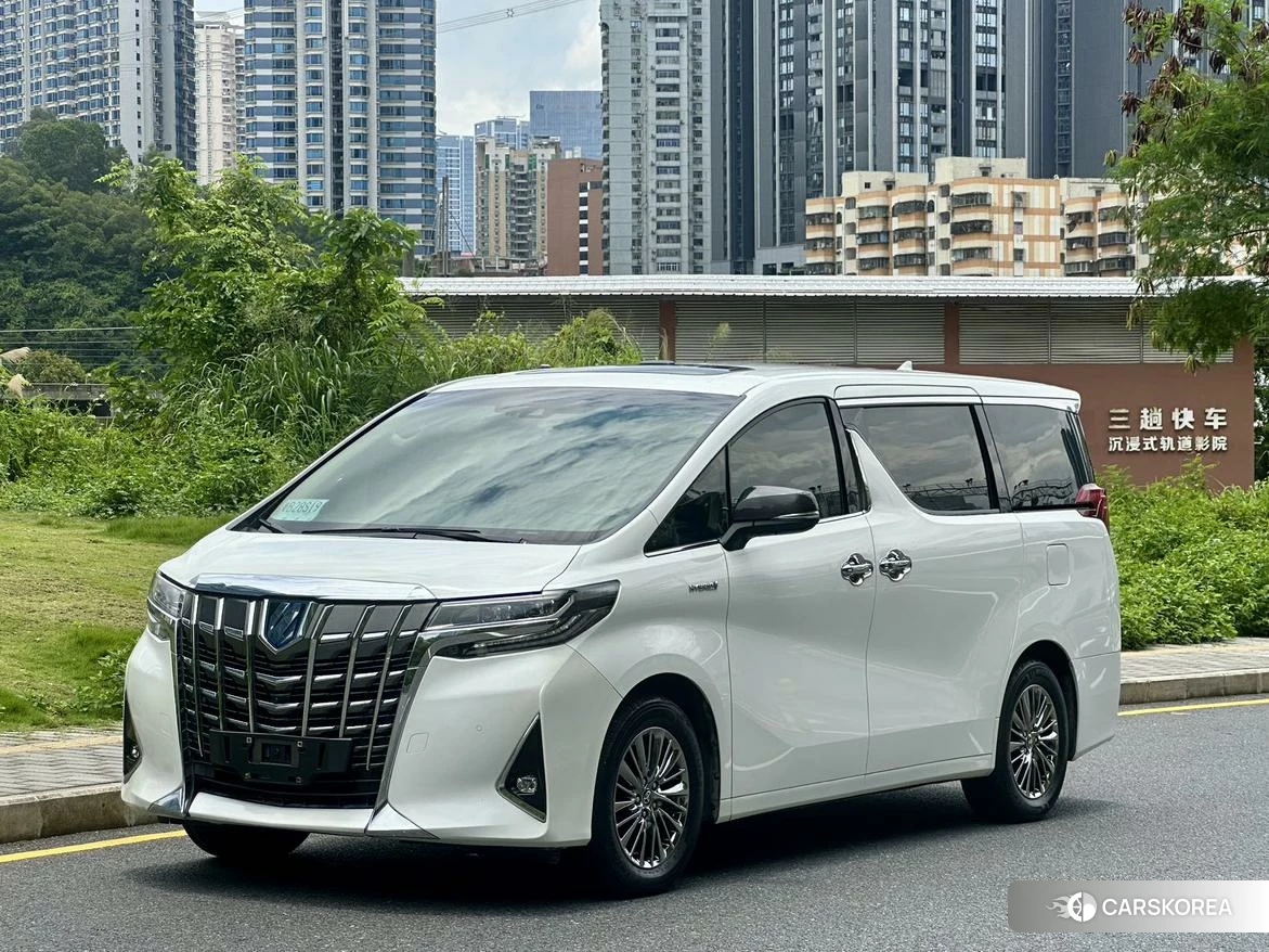 Toyota Alphard 2020 Белый из Китая, фото 6
