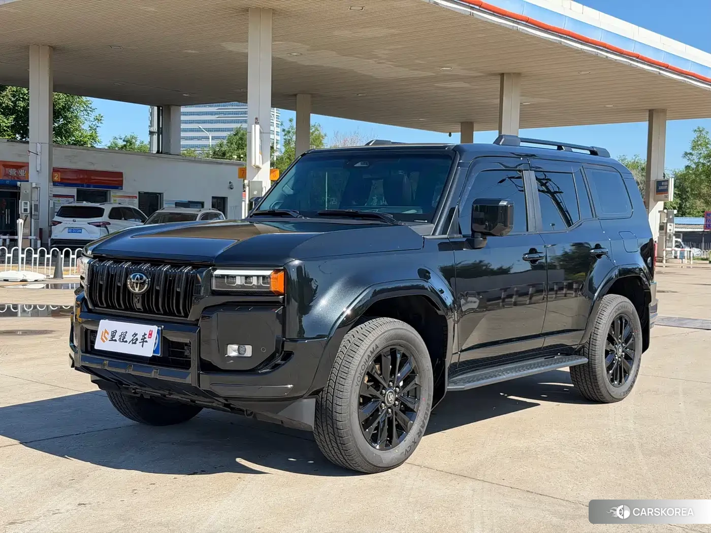 Toyota Land Cruiser 2026 Черный из Китая, фото 6