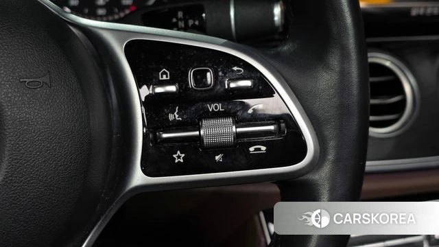Mercedes-Benz E-Class W213 2018 Белый из Кореи, фото 6