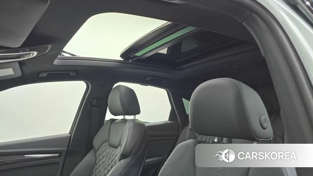 Audi SQ5 (FY) 2023 Белый из Кореи, фото 6