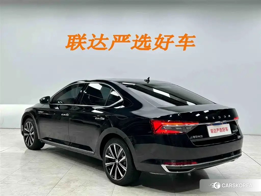 Skoda Superb 2024 Черный из Китая, фото 6