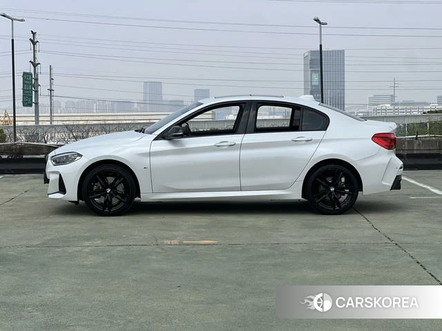 BMW 1 series 2021 Белый из Китая, фото 6