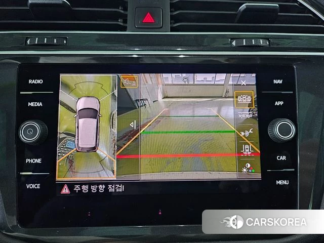 Volkswagen Tiguan second Generation 2020 Белый из Кореи, фото 6