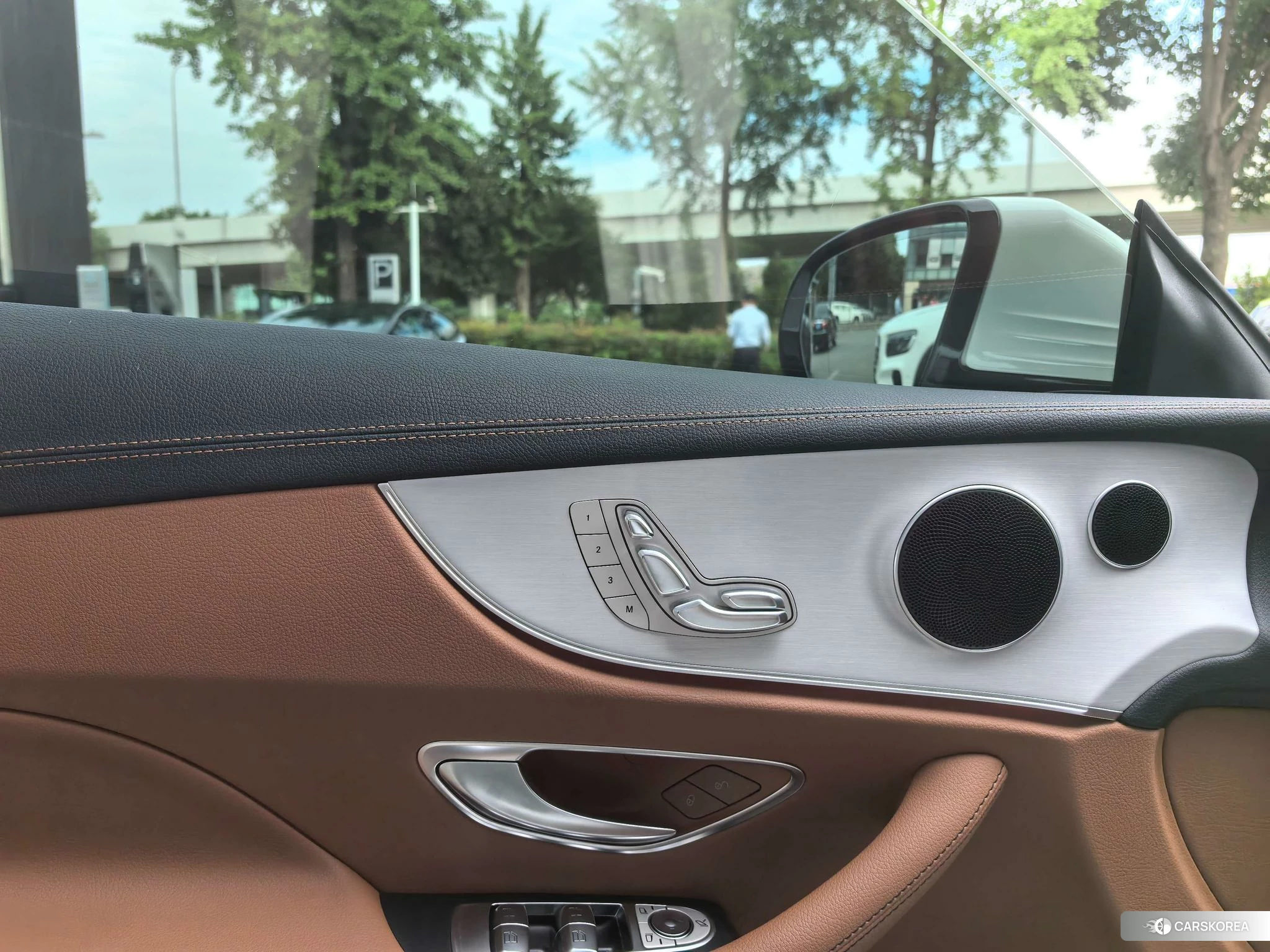 Mercedes-Benz E-Class 2020 Белый из Китая, фото 6