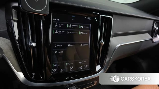 Volvo V60 Cross-Country 2nd Generation 2019 Серый из Кореи, фото 6