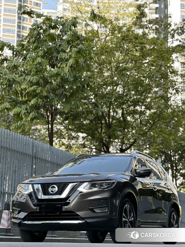 Nissan X-Trail 2021 Коричневый из Китая, фото 6
