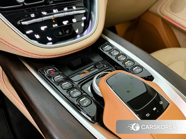Aston Martin DBX 2022 Серый из Кореи, фото 6