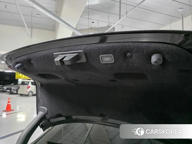 Jaguar XF (X260) 2018 Черный из Кореи, фото 6
