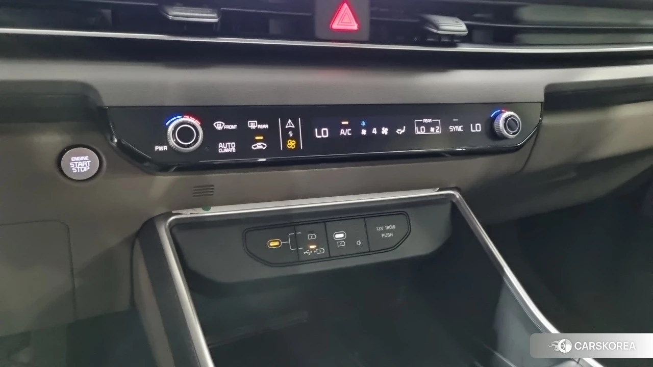 Kia The New Carnival 4th Generation 2024 Белый из Кореи, фото 6