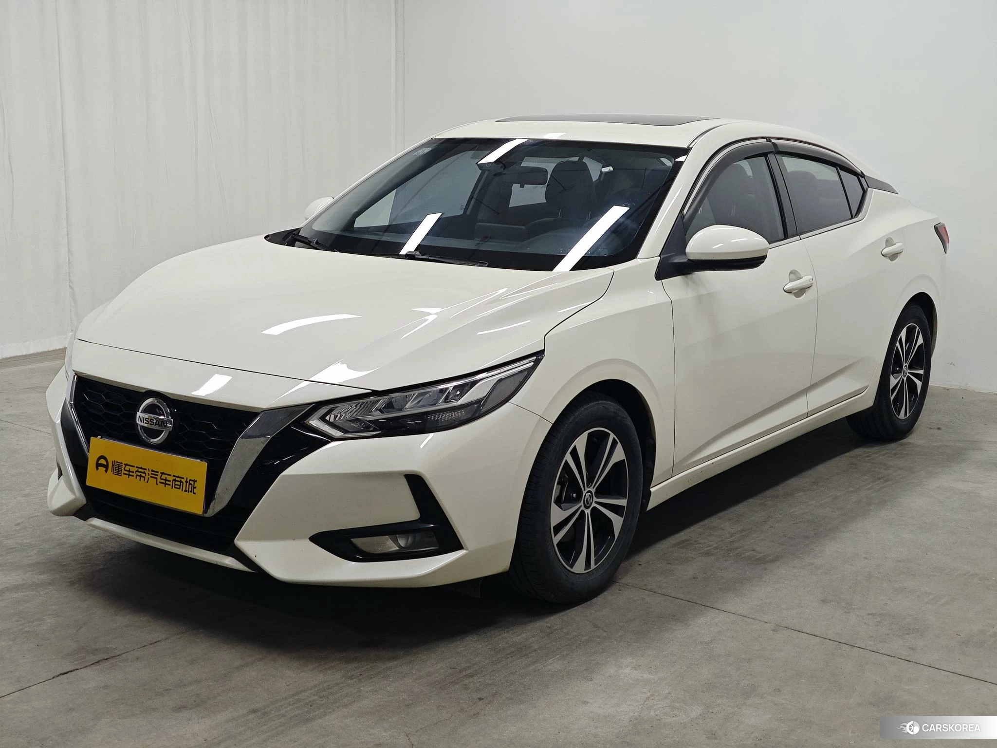 Nissan Sylphy 2020 Белый из Китая, фото 6