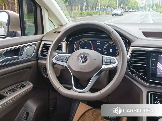 Volkswagen Viloran 2021 Шампань из Китая, фото 6