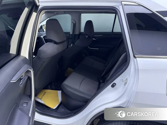 Toyota RAV4 2022 Белый из Китая, фото 6