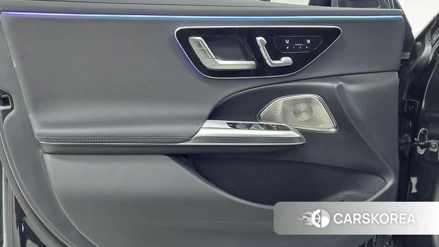 Mercedes-Benz E-Class W214 2025 Черный из Кореи, фото 6