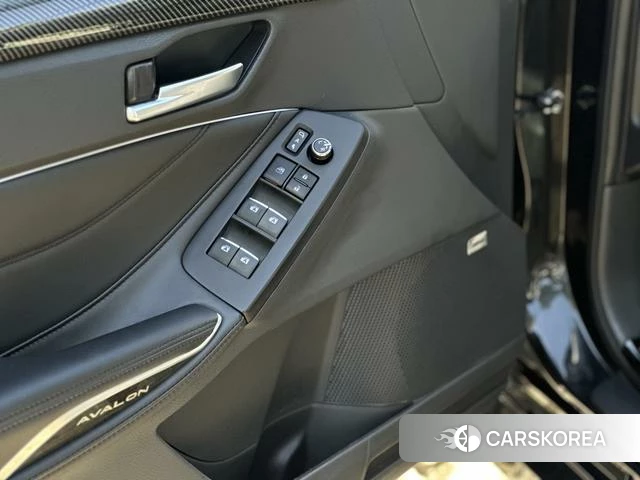 Toyota Avalon 2021 Черный из Китая, фото 6