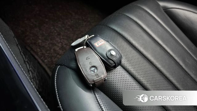 Mercedes-Benz E-Class W213 2018 Серый из Кореи, фото 6