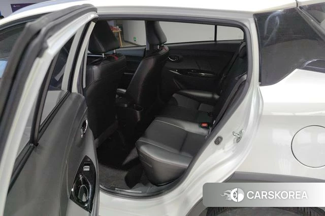 Toyota Yaris L 2021 Белый из Китая, фото 6
