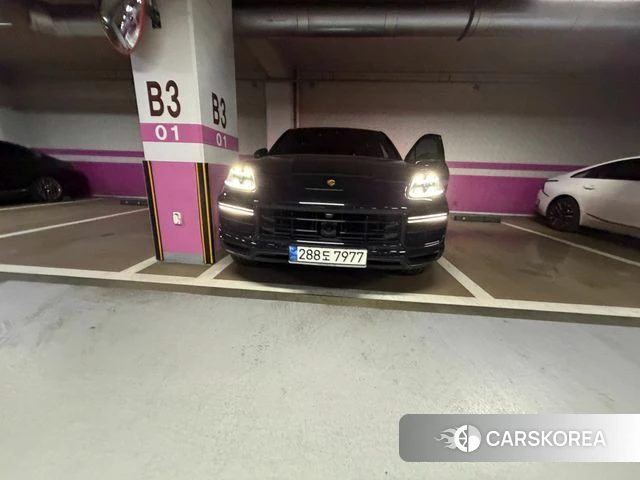 Porsche Cayenne (PO536) 2021 Черный из Кореи, фото 6
