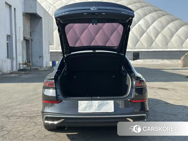 Volkswagen Lamando 2022 Темно-серый из Китая, фото 6