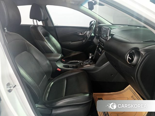 Hyundai Kona 2018 Белый из Кореи, фото 6