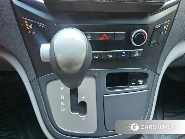 Hyundai Grand Starex 2018 Белый из Кореи, фото 6