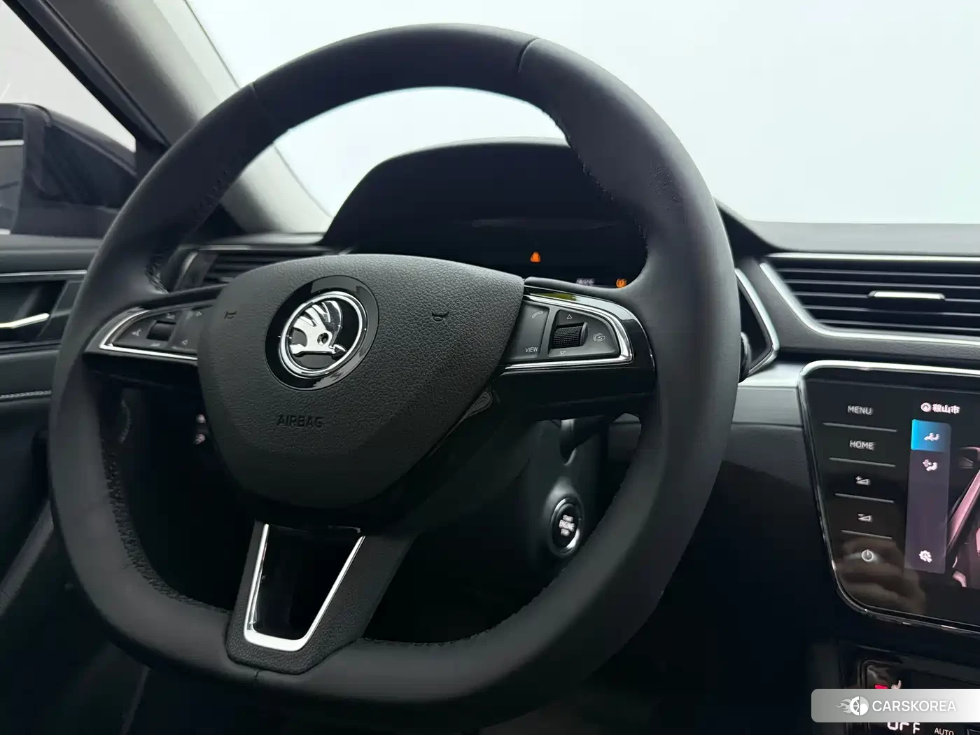 Skoda Superb 2023 Белый из Китая, фото 6