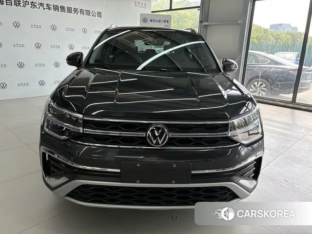 Volkswagen Tharu 2023 Темно-серый из Китая, фото 6