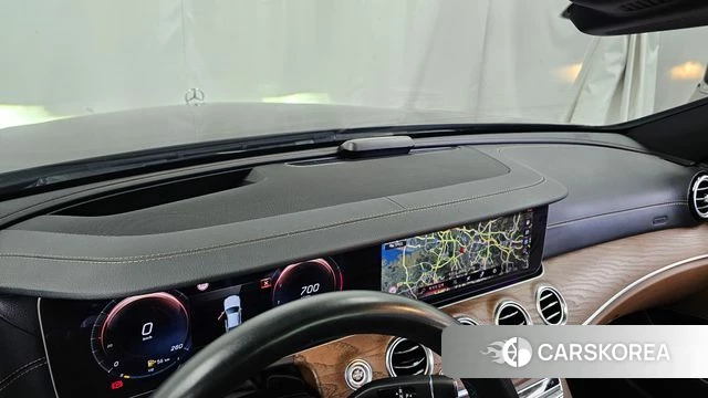 Mercedes-Benz E-Class W213 2021 Серый из Кореи, фото 6
