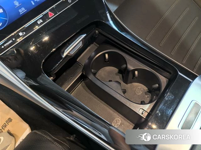 Mercedes-Benz C-class 2024 Белый из Китая, фото 6