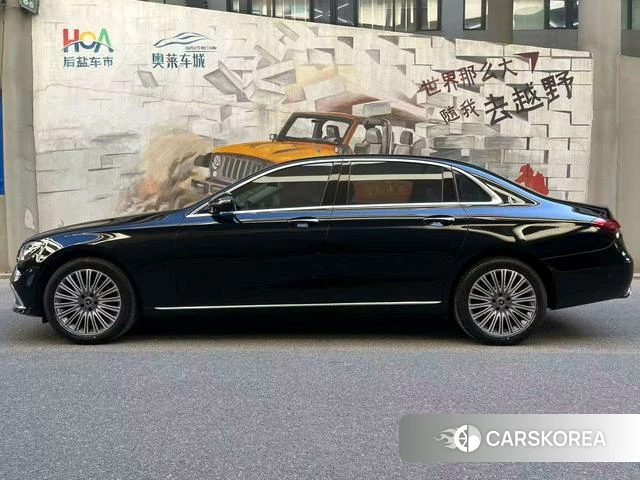 Mercedes-Benz E-Class 2024 Черный из Китая, фото 6