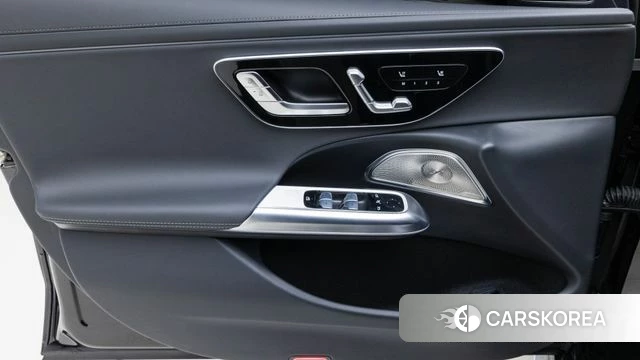 Mercedes-Benz E-Class W214 2025 Черный из Кореи, фото 6