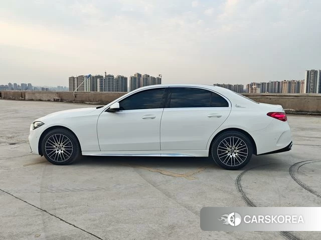 Mercedes-Benz C-class 2023 Белый из Китая, фото 6