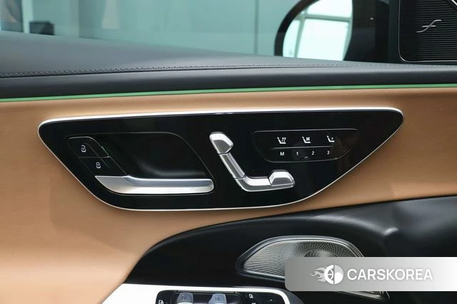Mercedes-Benz E-Class 2024 Черный из Китая, фото 6