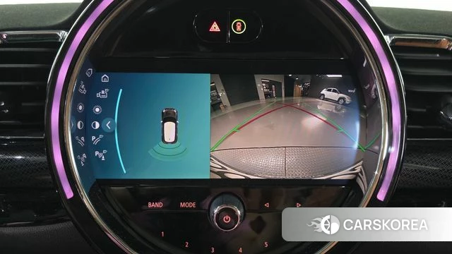Mini Cooper Clubman 2022 Жемчужный цвет из Кореи, фото 6