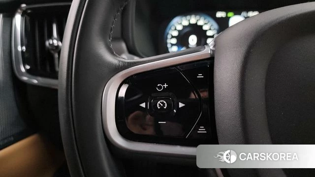 Volvo V90 Cross-Country 2018 Черный из Кореи, фото 6