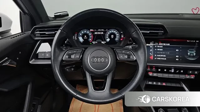 Audi A3 (8Y) 2024 Белый из Кореи, фото 6