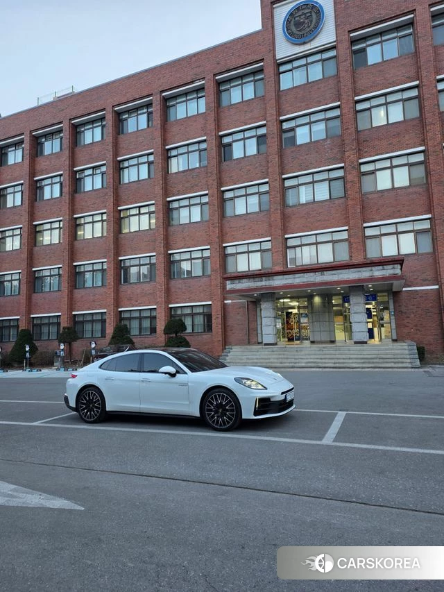 Porsche Panamera (976) 2025 Белый из Кореи, фото 6