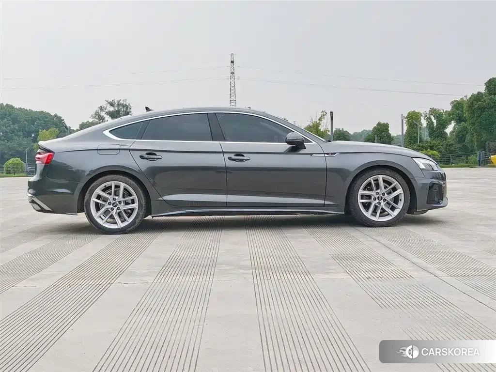Audi A5 2021 Silver/gray из Китая, фото 6