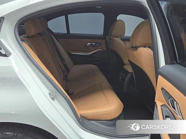 BMW 3 Series (G20) 2025 Белый из Кореи, фото 6