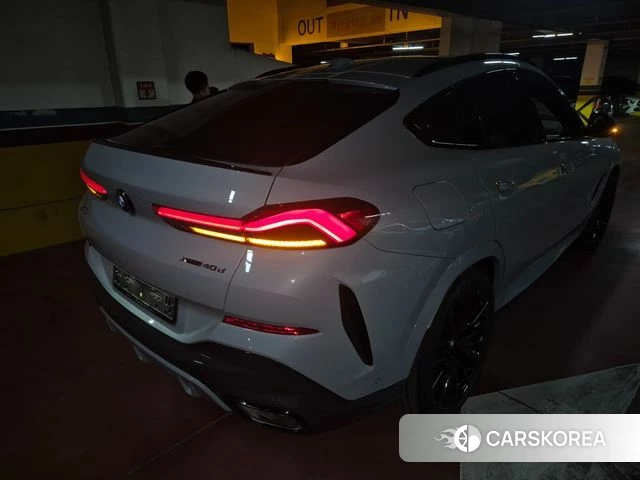 BMW X6 (G06) 2026 Светло-серебряный цвет из Кореи, фото 6