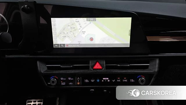Kia Di Ol Nu Niro 2022 Белый из Кореи, фото 6