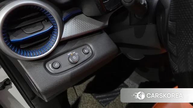 Chevrolet (GM Daewoo) Trax Crossover 2024 Белый из Кореи, фото 6