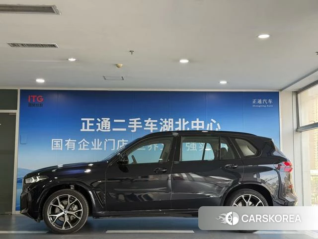 BMW X5 2025 Черный из Китая, фото 6