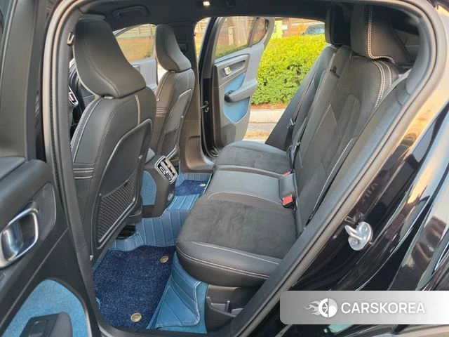 Volvo C40 Richards 2024 Черный из Кореи, фото 6
