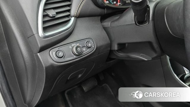 Chevrolet (GM Daewoo) The New Trax 2020 Белый из Кореи, фото 6